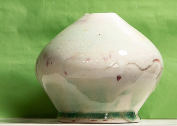 Closed-in Vase