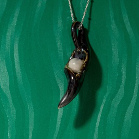 Pearly Pendant