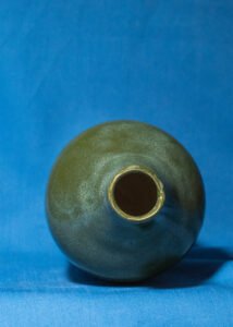 Green-and-Tan-Bottle-with-Internal-Threads